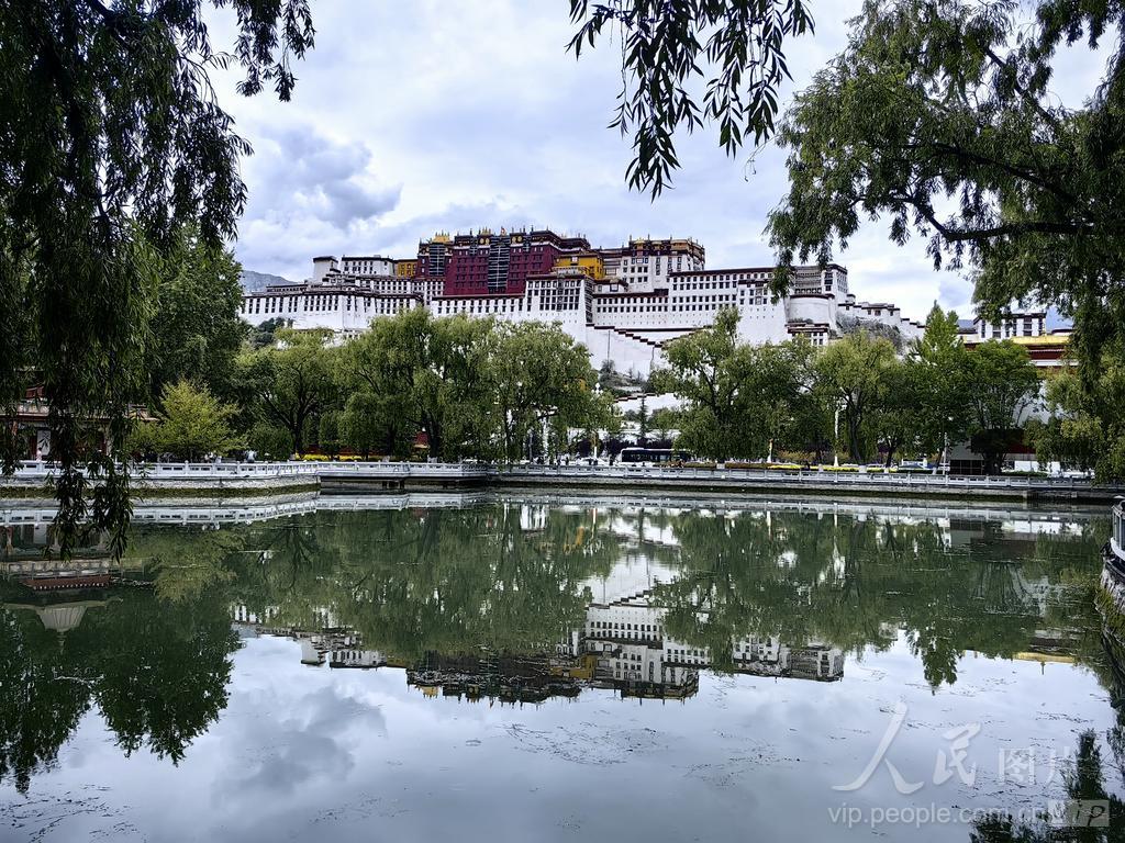 西藏朝圣之旅8日游