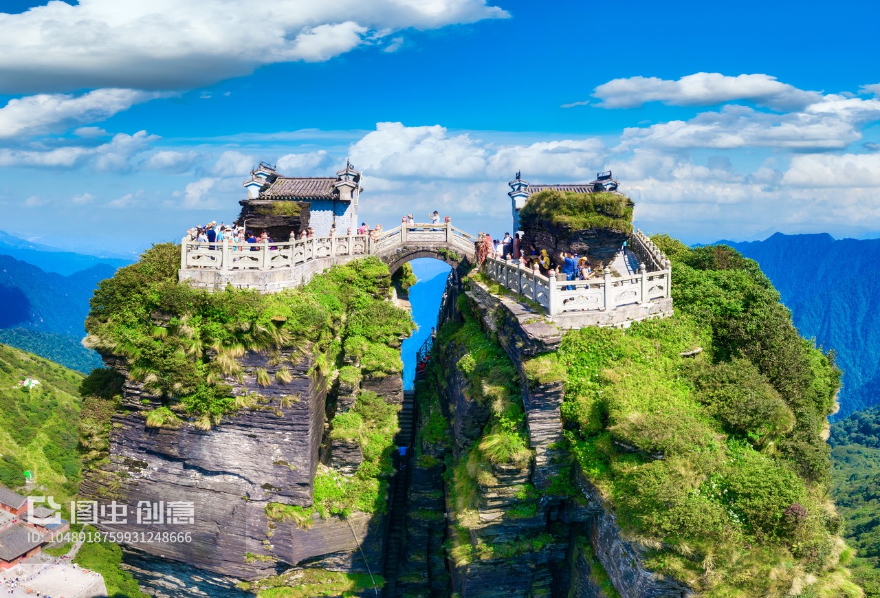 【台州自组团 多彩贵州】 梵净山/黄果树瀑布/荔波小七孔/西江千户苗寨/织金洞双飞6日游 （温州直飞铜仁，白天航班，含机场往返接送）